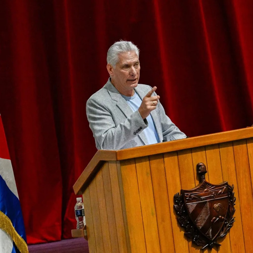 Cuba met en garde contre le « bain de sang » en cas d’attaque des États-Unis sur son sol Cuba met en garde contre le « bain de sang » en cas d’attaque des États-Unis sur son sol