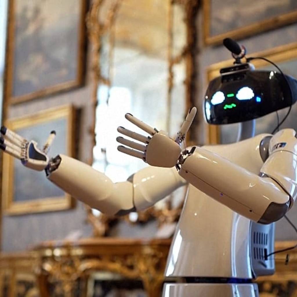 L’Italie teste un robot-guide au palais Madama de Turin L’Italie teste un robot-guide au palais Madama de Turin