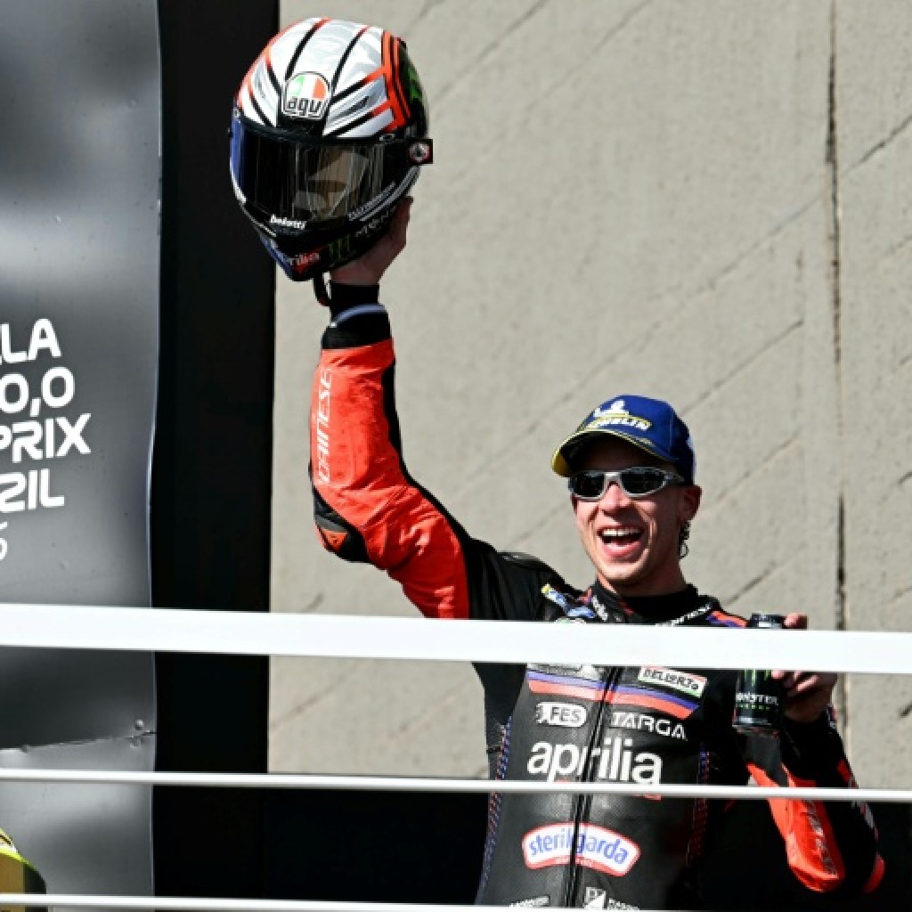 MotoGP: triomphe pour Bezzecchi et Aprilia au Brésil MotoGP: triomphe pour Bezzecchi et Aprilia au Brésil