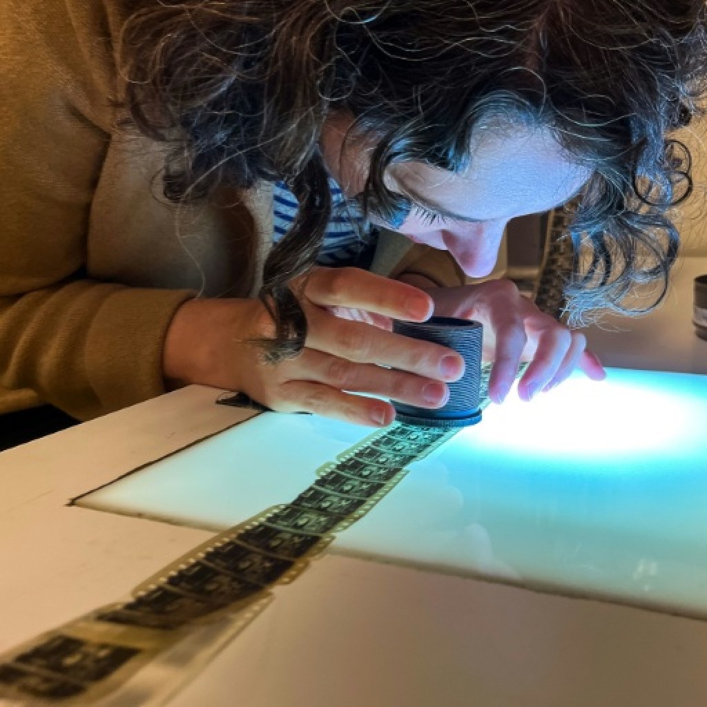 Plongée dans la chambre forte américaine qui protège les explosifs films en nitrate Plongée dans la chambre forte américaine qui protège les explosifs films en nitrate