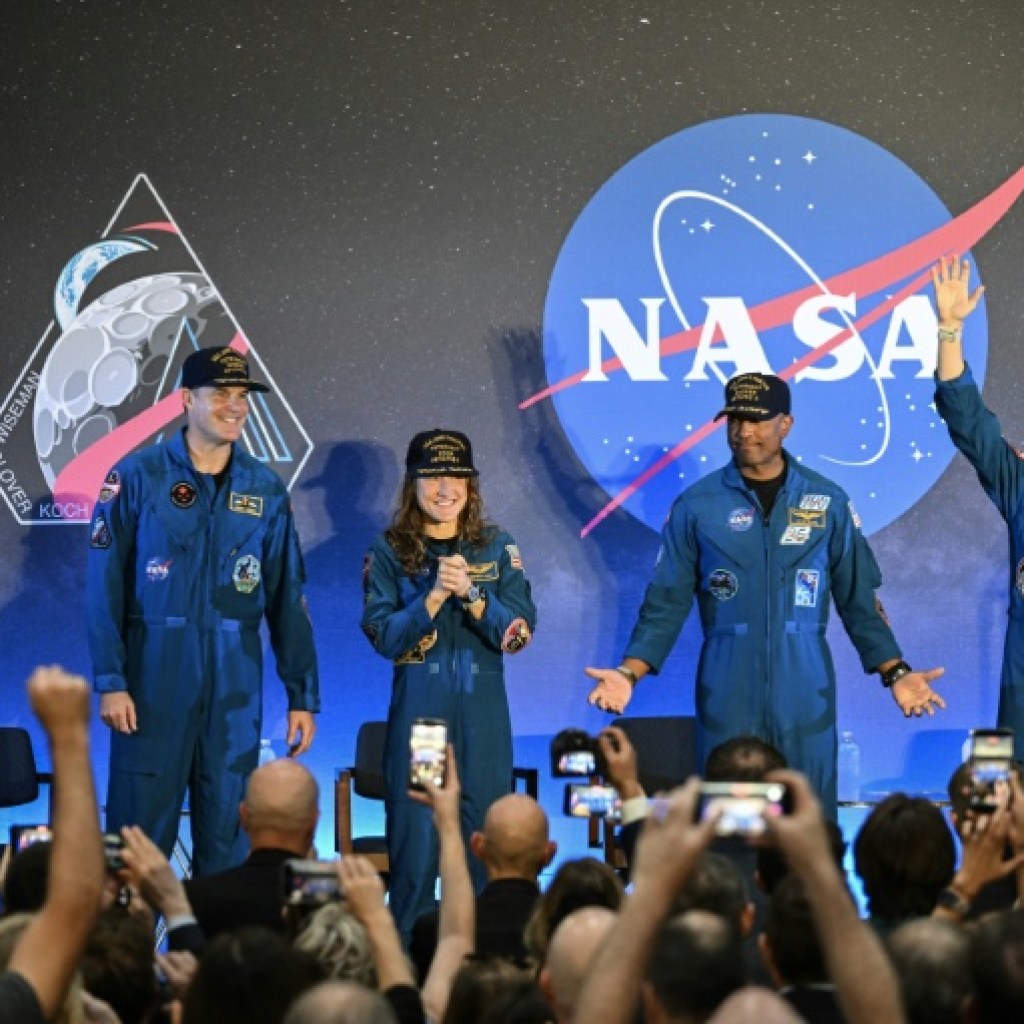 De retour de la Lune, l’équipage d’Artémis II appelle à l’unité sur Terre De retour de la Lune, l’équipage d’Artémis II appelle à l’unité sur Terre