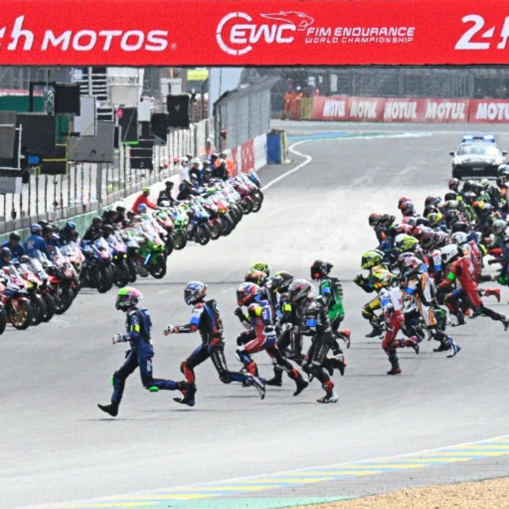 24 Heures moto: BMW et Yamaha à la bagarre après six heures de course 24 Heures moto: BMW et Yamaha à la bagarre après six heures de course