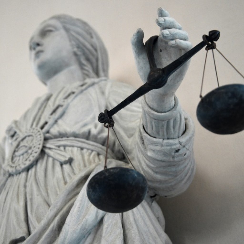 Pédocriminalité: huit ans de prison pour s’être fait envoyer des photos de nus Pédocriminalité: huit ans de prison pour s’être fait envoyer des photos de nus