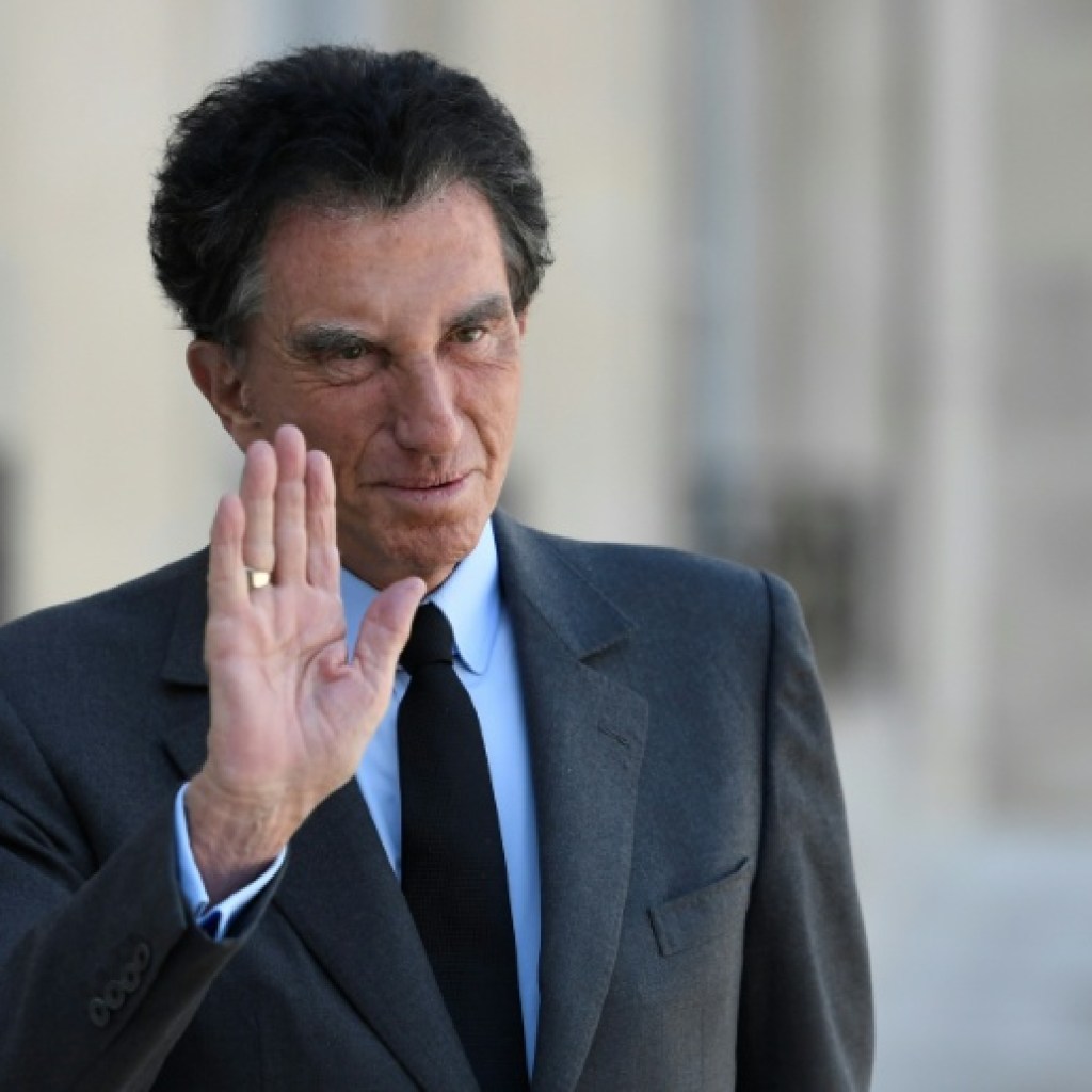 Jack Lang « propose » sa démission de l’Institut du monde arabe, Barrot « prend acte » Jack Lang « propose » sa démission de l’Institut du monde arabe, Barrot « prend acte »