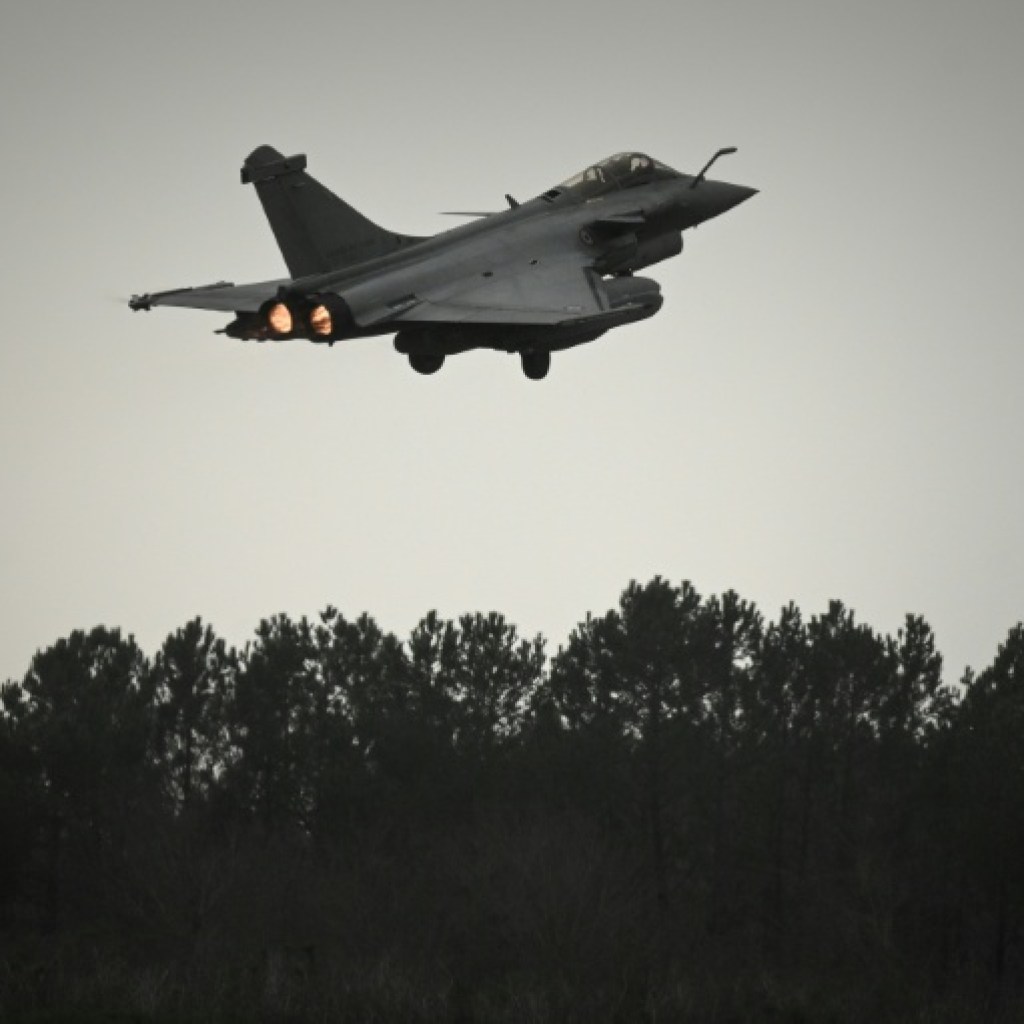 Disperser vite les avions de combat, un impératif face aux menaces de drones ou missiles Disperser vite les avions de combat, un impératif face aux menaces de drones ou missiles