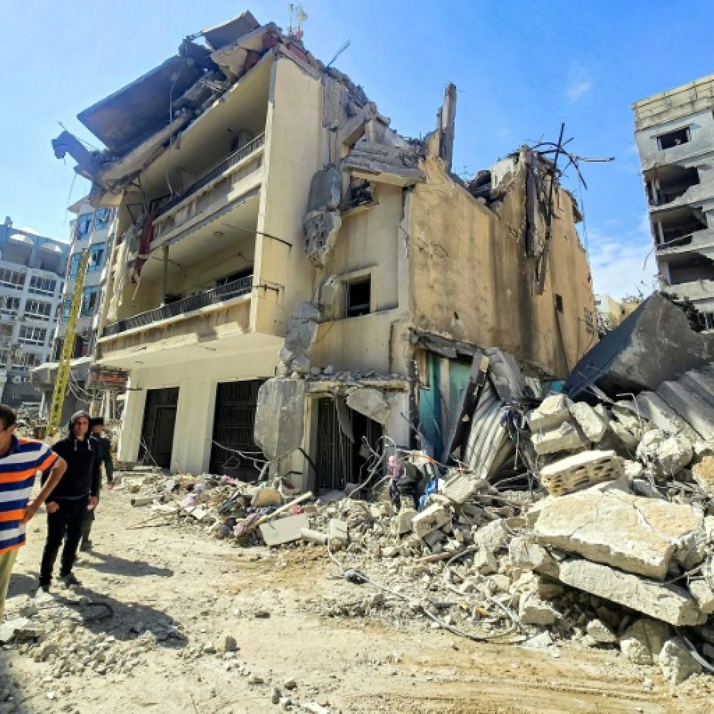 Liban: Israël mène de nouvelles frappes, des Libanais ne croient pas en la trêve Liban: Israël mène de nouvelles frappes, des Libanais ne croient pas en la trêve