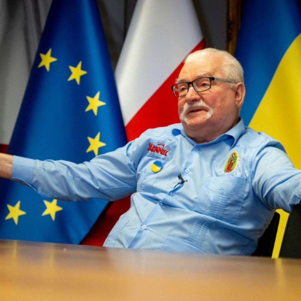Ukraine : Trump est soit « un traître », soit un dirigeant « exceptionnel », dit Lech Walesa dans un entretien avec l’AFP Ukraine : Trump est soit « un traître », soit un dirigeant « exceptionnel », dit Lech Walesa dans un entretien avec l’AFP