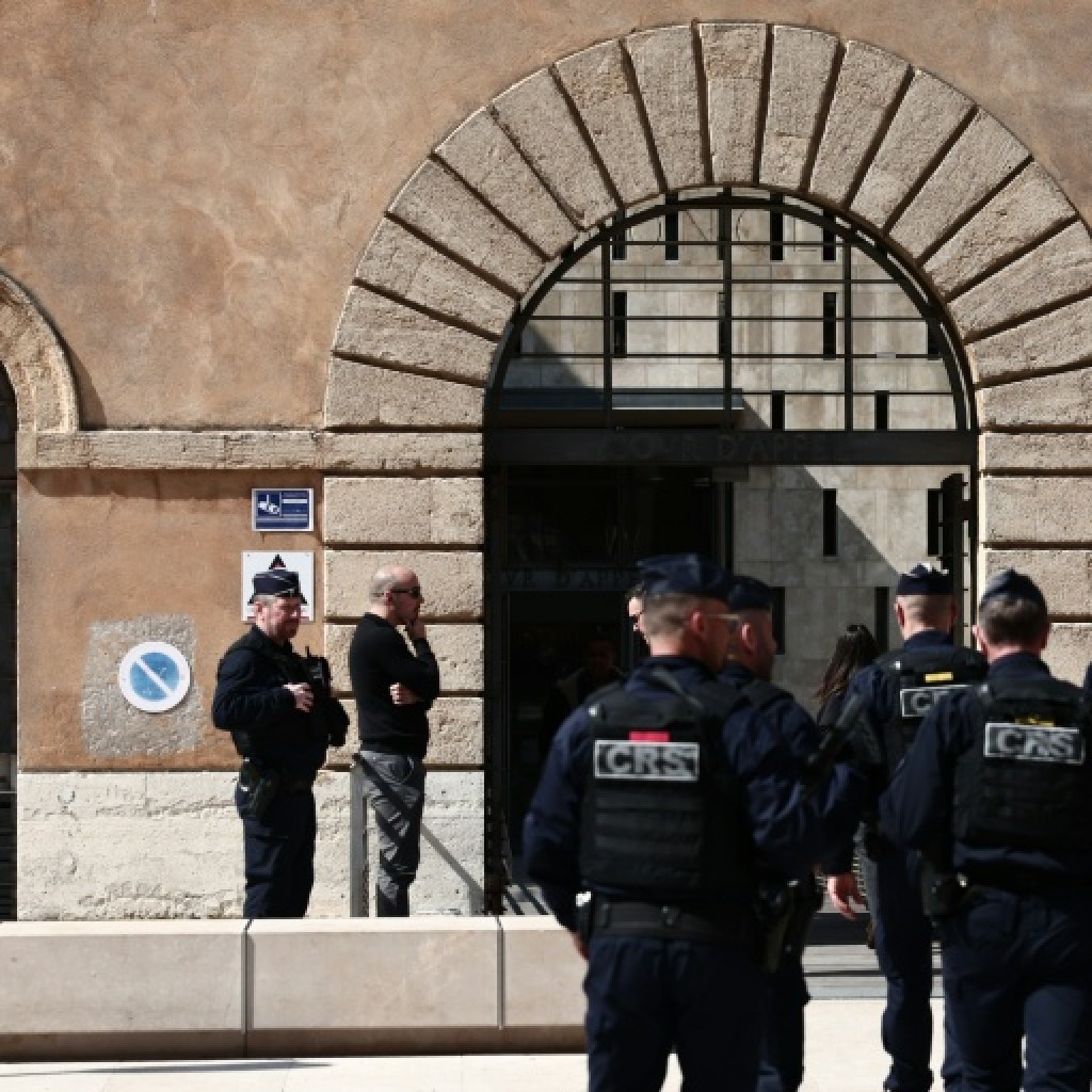 Au procès des meneurs présumés de la DZ Mafia, la délinquance pour unique CV Au procès des meneurs présumés de la DZ Mafia, la délinquance pour unique CV