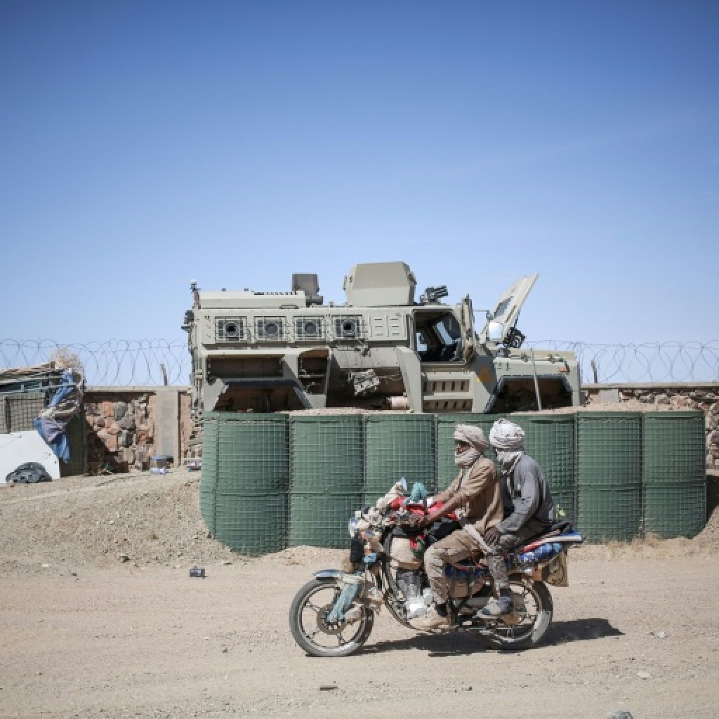 Plus de 30 morts dans deux attaques dans le centre du Mali, revendiquées par les jihadistes Plus de 30 morts dans deux attaques dans le centre du Mali, revendiquées par les jihadistes
