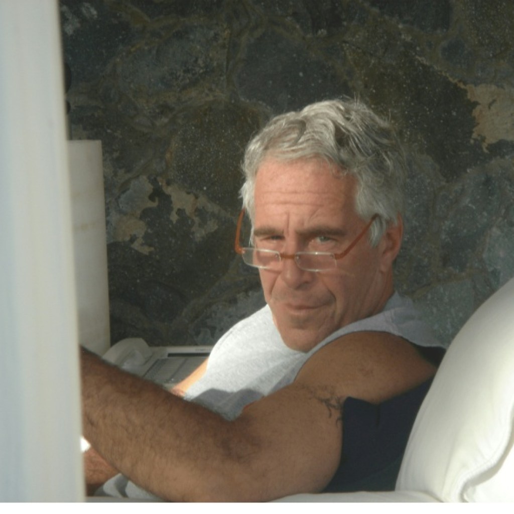 Affaire Epstein: « une dizaine » de nouvelles victimes se sont manifestées auprès du parquet de Paris Affaire Epstein: « une dizaine » de nouvelles victimes se sont manifestées auprès du parquet de Paris