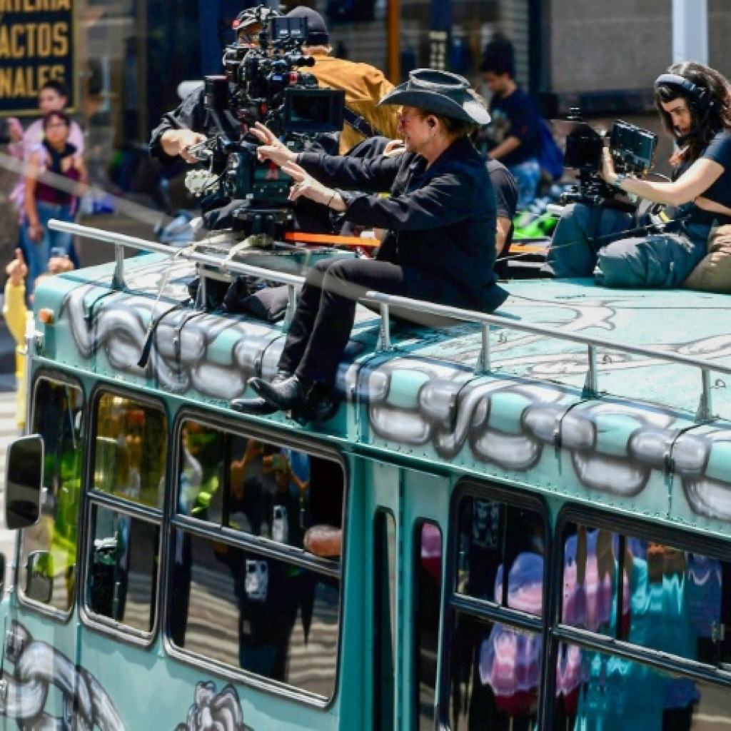 U2 s’empare des rues de Mexico pour tourner le clip de son prochain single U2 s’empare des rues de Mexico pour tourner le clip de son prochain single