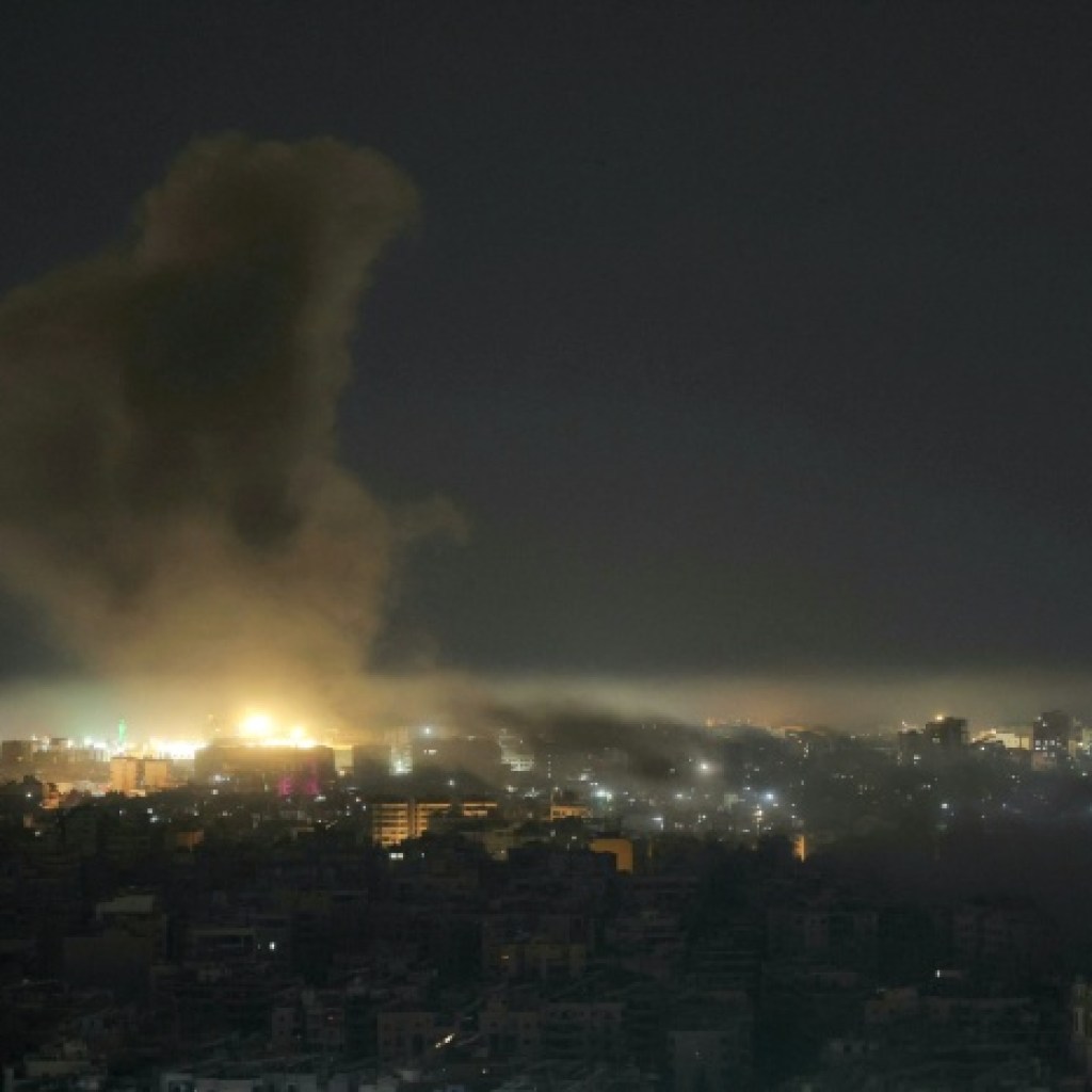 Liban: Israël frappe le sud de Beyrouth et annonce la capture de deux combattants du Hezbollah Liban: Israël frappe le sud de Beyrouth et annonce la capture de deux combattants du Hezbollah