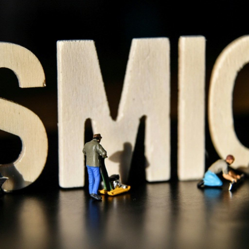 Le Smic augmente de 2,4% pour suivre l’inflation Le Smic augmente de 2,4% pour suivre l’inflation