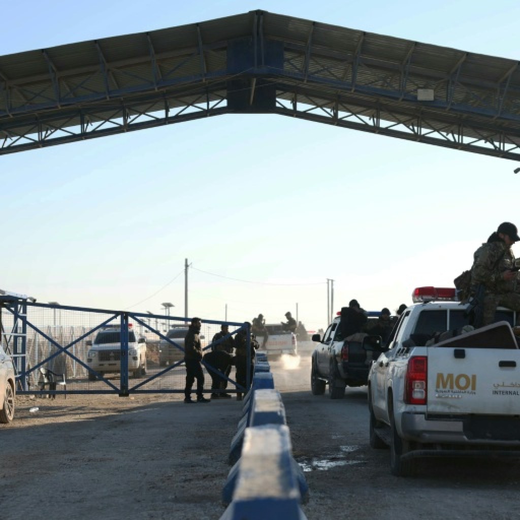 Washington va transférer de Syrie vers l’Irak jusqu’à 7.000 détenus de l’EI Washington va transférer de Syrie vers l’Irak jusqu’à 7.000 détenus de l’EI