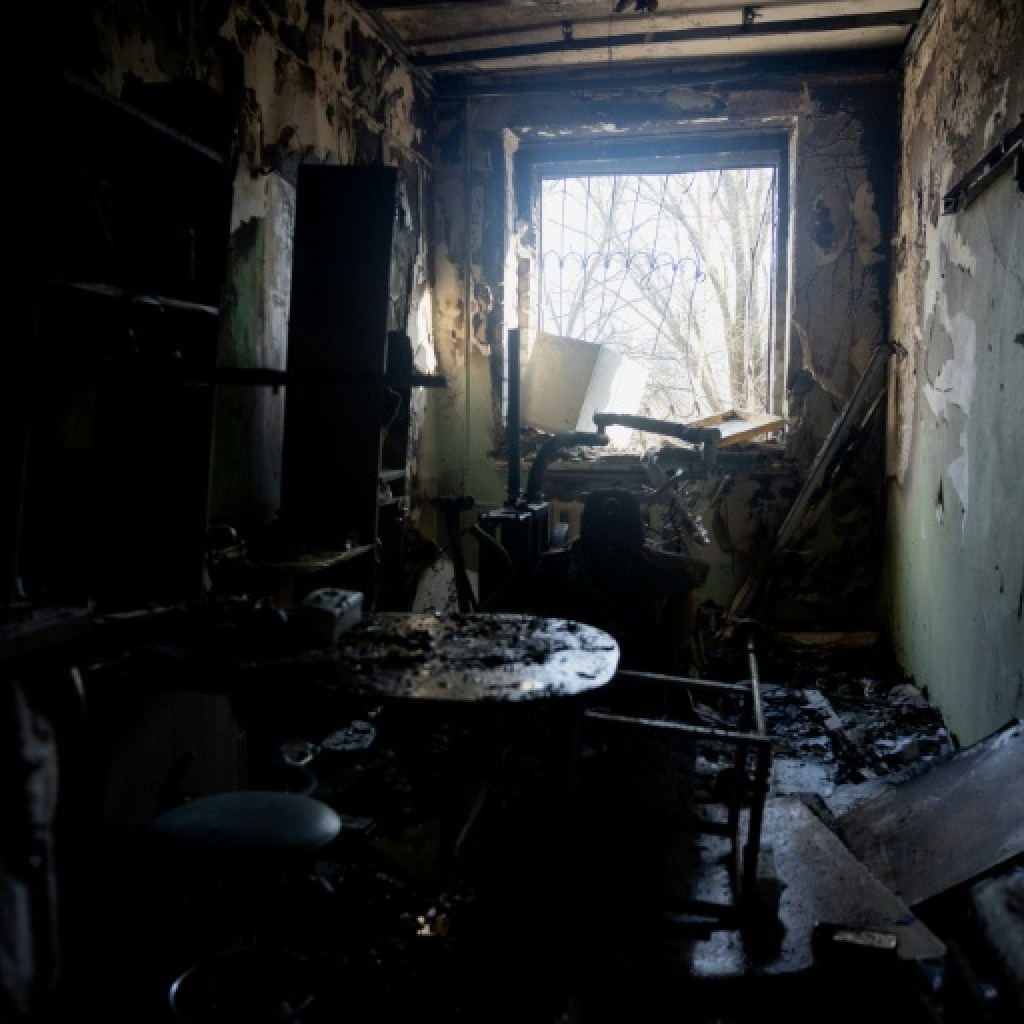 Ukraine: une frappe russe touche une maternité à Zaporijjia, au moins 6 blessés Ukraine: une frappe russe touche une maternité à Zaporijjia, au moins 6 blessés