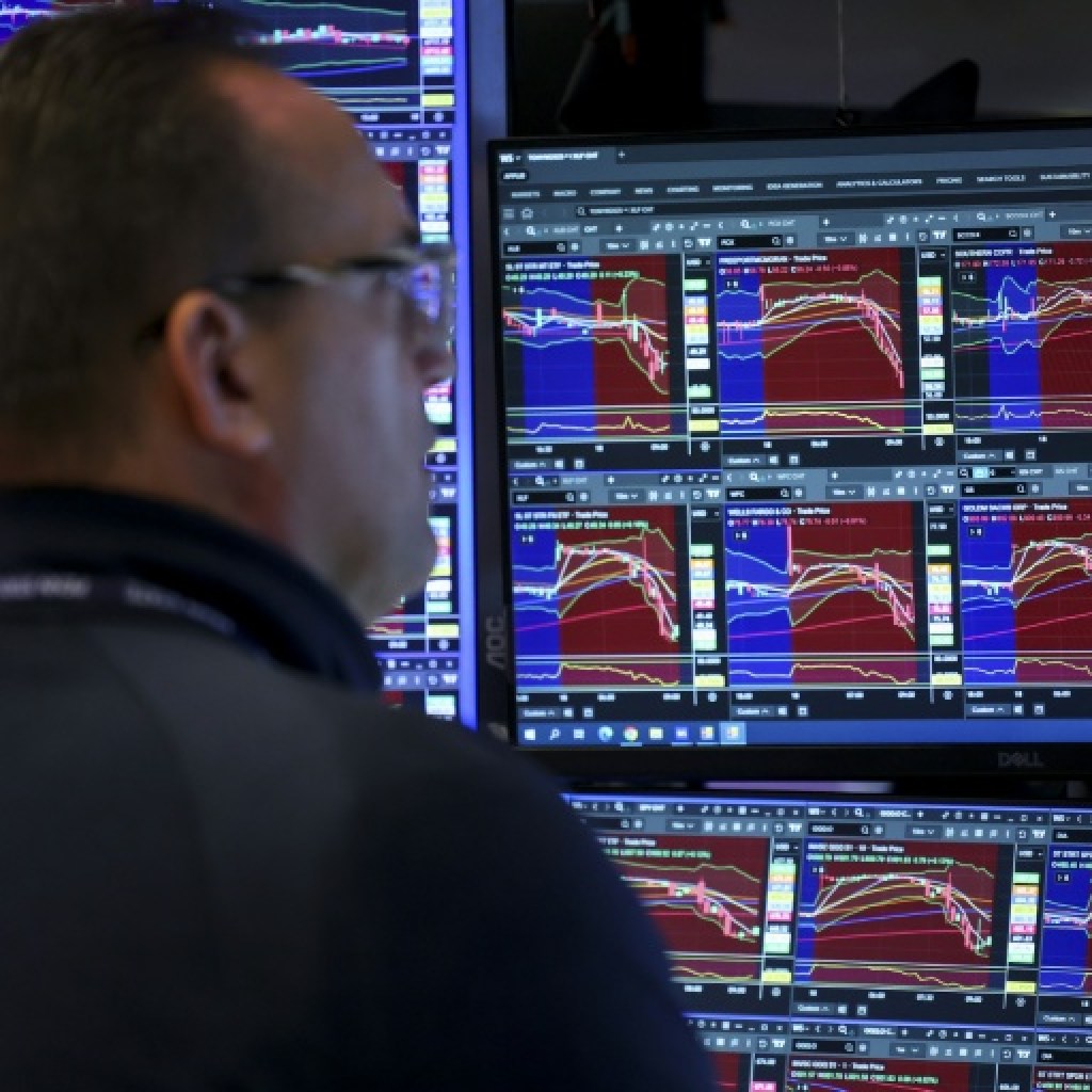 Wall Street termine en hausse, espère une trêve entre Washington et Téhéran Wall Street termine en hausse, espère une trêve entre Washington et Téhéran