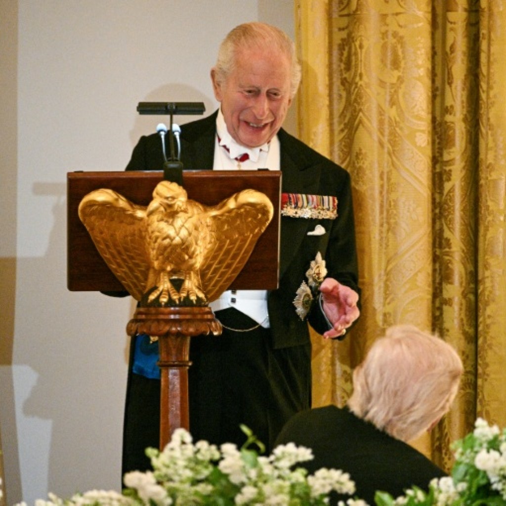 Sans les Britanniques, « vous parleriez français », plaisante Charles III face à Trump Sans les Britanniques, « vous parleriez français », plaisante Charles III face à Trump