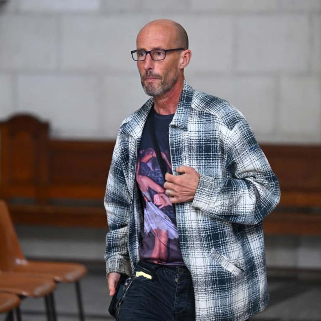 Assassinat de l’enseignante Agnès Lassalle: son compagnon se dit « apaisé » après l’annonce du verdict Assassinat de l’enseignante Agnès Lassalle: son compagnon se dit « apaisé » après l’annonce du verdict