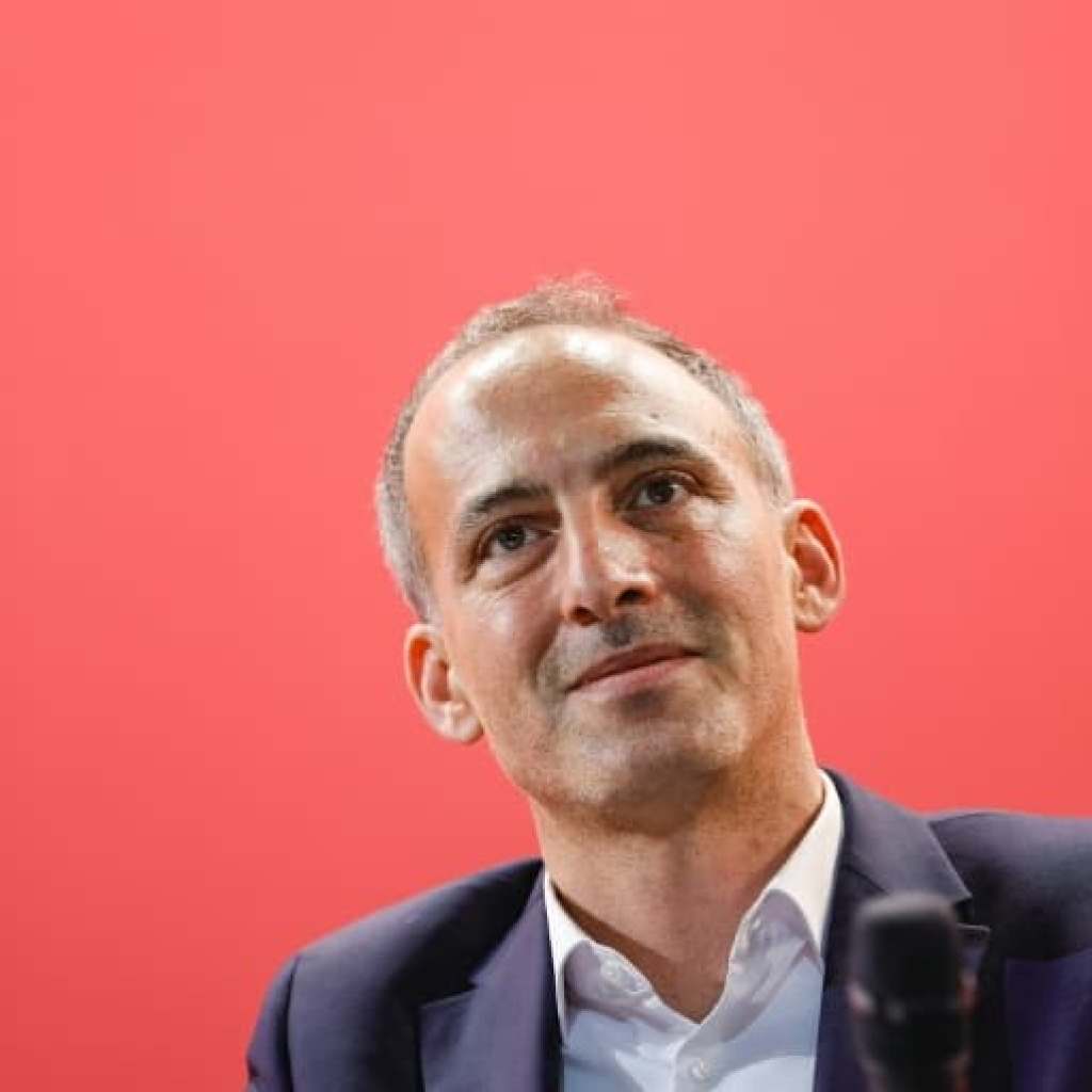 Raphaël Glucksmann plaide pour une convention citoyenne sur l’immigration et l’instauration d’un service civique obligatoire Raphaël Glucksmann plaide pour une convention citoyenne sur l’immigration et l’instauration d’un service civique obligatoire