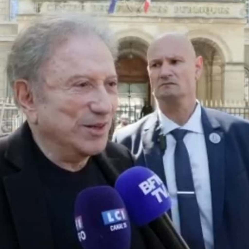 Tout ceux qui l’ont aimée étaient là »: aux obsèques de Nathalie Baye, Michel Drucker salue une cérémonie « simple » et « très émouvante Tout ceux qui l’ont aimée étaient là »: aux obsèques de Nathalie Baye, Michel Drucker salue une cérémonie « simple » et « très émouvante