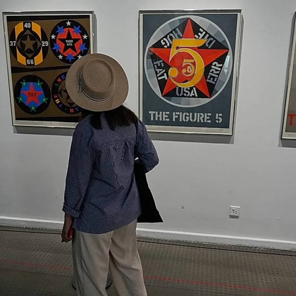 Téhéran : le Pop Art américain antimilitariste mis à l’honneur au Musée d’Art contemporain Téhéran : le Pop Art américain antimilitariste mis à l’honneur au Musée d’Art contemporain