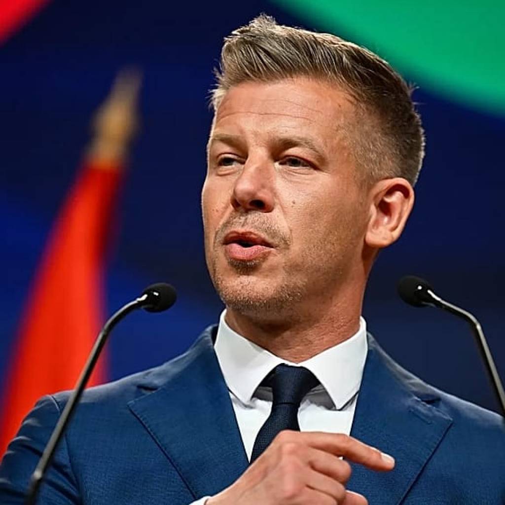 État de droit, Ukraine, politique migratoire : ce qu’il faut retenir du discours de victoire de Péter Magyar État de droit, Ukraine, politique migratoire : ce qu’il faut retenir du discours de victoire de Péter Magyar