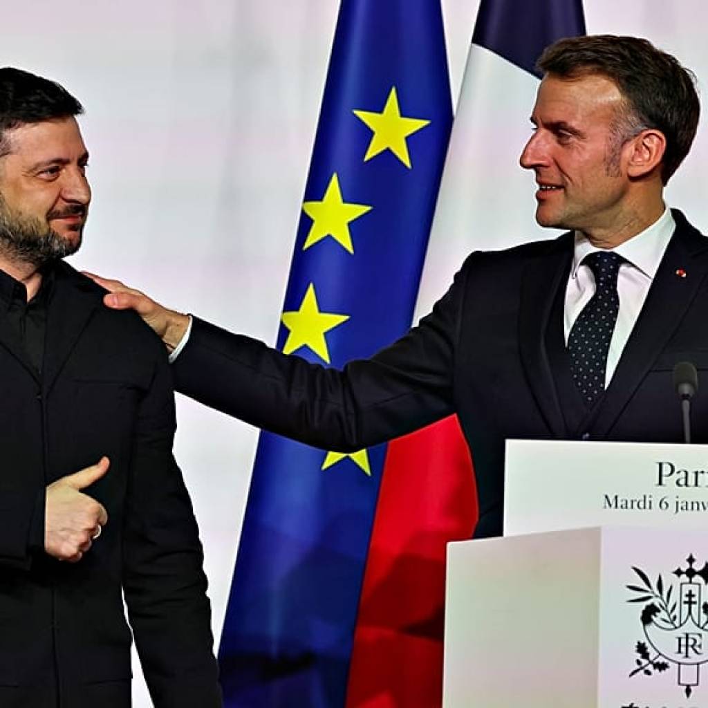 Les Vingt-Sept s’accordent sur un prêt de 90 milliards d’euros Kyiv, financé par une dette commune Les Vingt-Sept s’accordent sur un prêt de 90 milliards d’euros Kyiv, financé par une dette commune