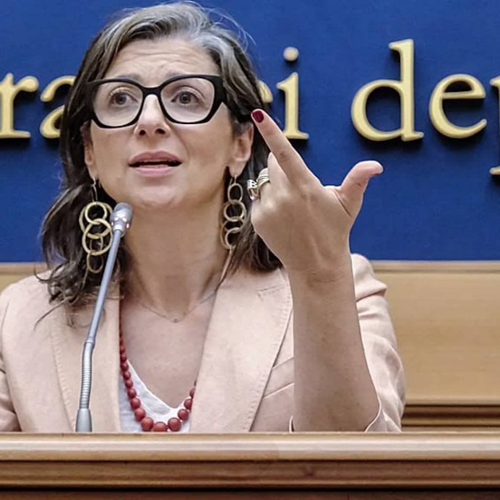 Un tribunal américain suspend les sanctions de l’administration Trump à l’encontre de Francesca Albanese Un tribunal américain suspend les sanctions de l’administration Trump à l’encontre de Francesca Albanese