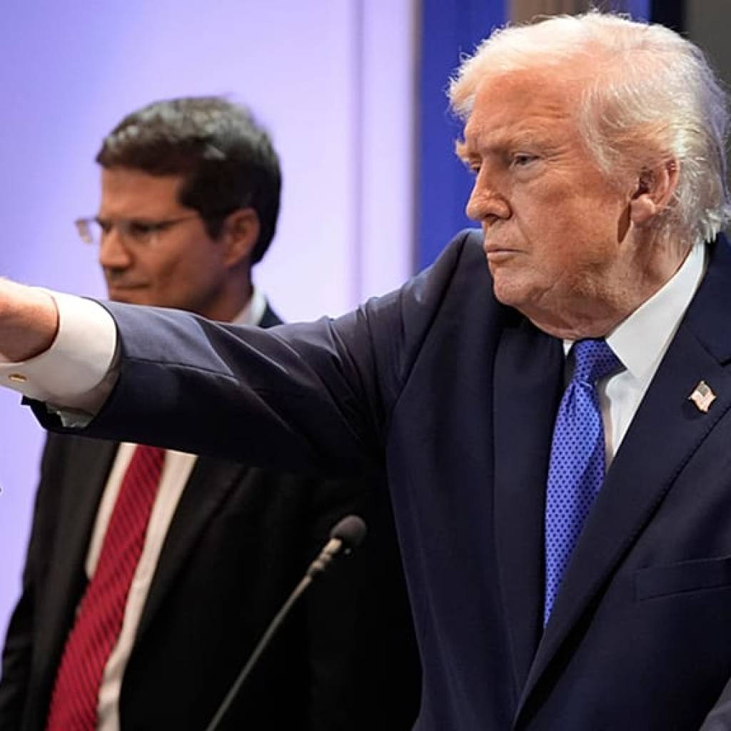 L’empire frappe encore : Trump annonce un tarif mondial de 10 % après décision de la Cour suprême L’empire frappe encore : Trump annonce un tarif mondial de 10 % après décision de la Cour suprême