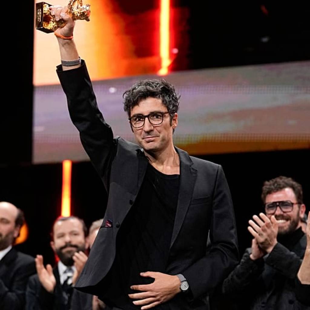 Berlinale 2026 : « Yellow letters », d’lker Çatak, remporte l’Ours d’or du meilleur film Berlinale 2026 : « Yellow letters », d’lker Çatak, remporte l’Ours d’or du meilleur film