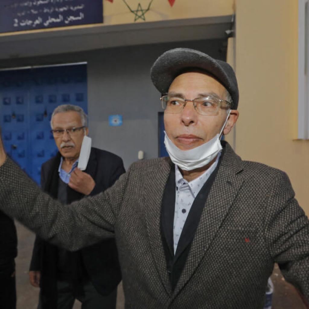 « Je n’ai plus de vie » : l’historien franco-marocain Maâti Monjib bloqué au Maroc « Je n’ai plus de vie » : l’historien franco-marocain Maâti Monjib bloqué au Maroc