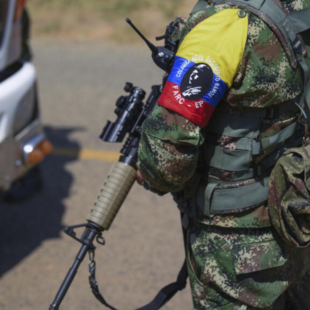 En Colombie, la guérilla de l’EMC plaide « une erreur » après l’attentat qui a tué 21 civils En Colombie, la guérilla de l’EMC plaide « une erreur » après l’attentat qui a tué 21 civils