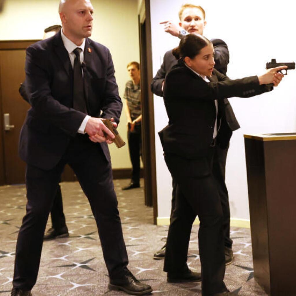 Donald Trump évacué après des tirs au dîner des correspondants de la Maison Blanche Donald Trump évacué après des tirs au dîner des correspondants de la Maison Blanche