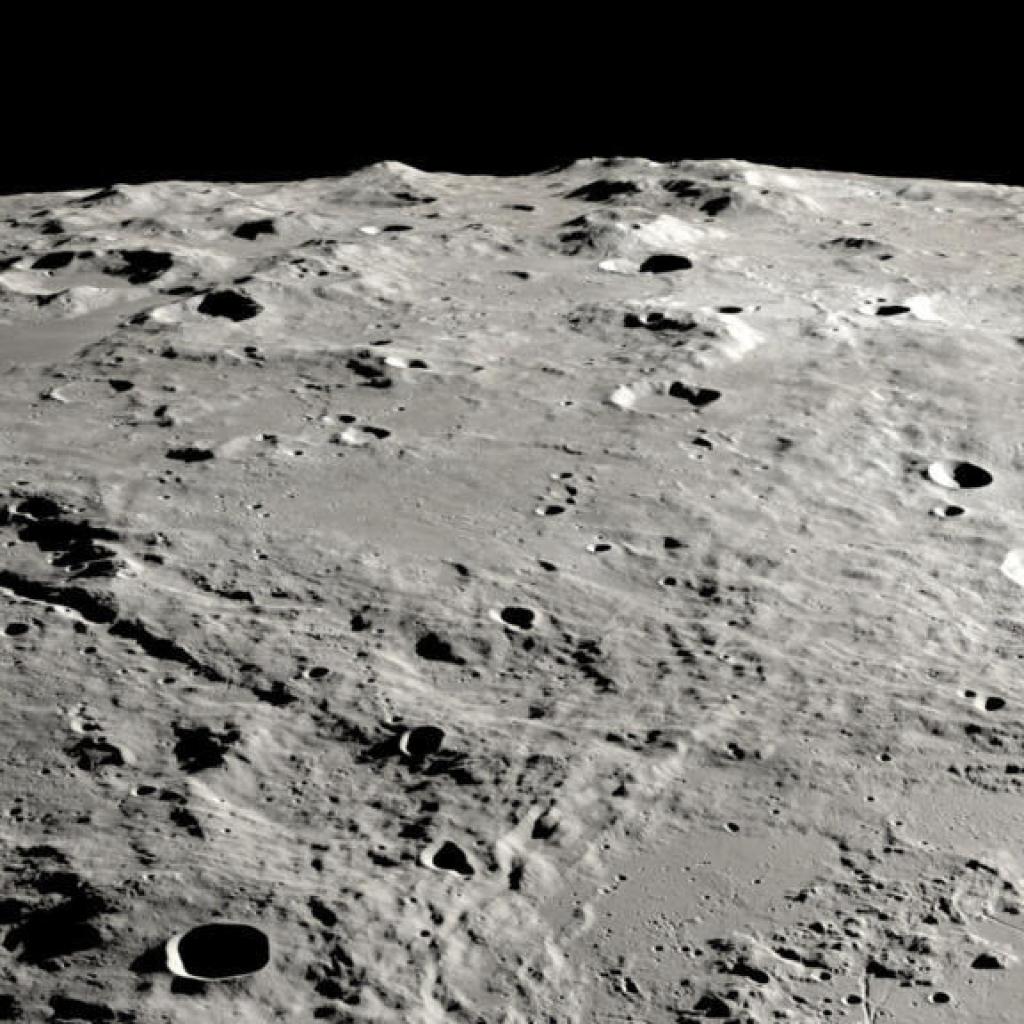 Mission Artemis II : pourquoi la face cachée de la Lune fascine autant les astronautes Mission Artemis II : pourquoi la face cachée de la Lune fascine autant les astronautes