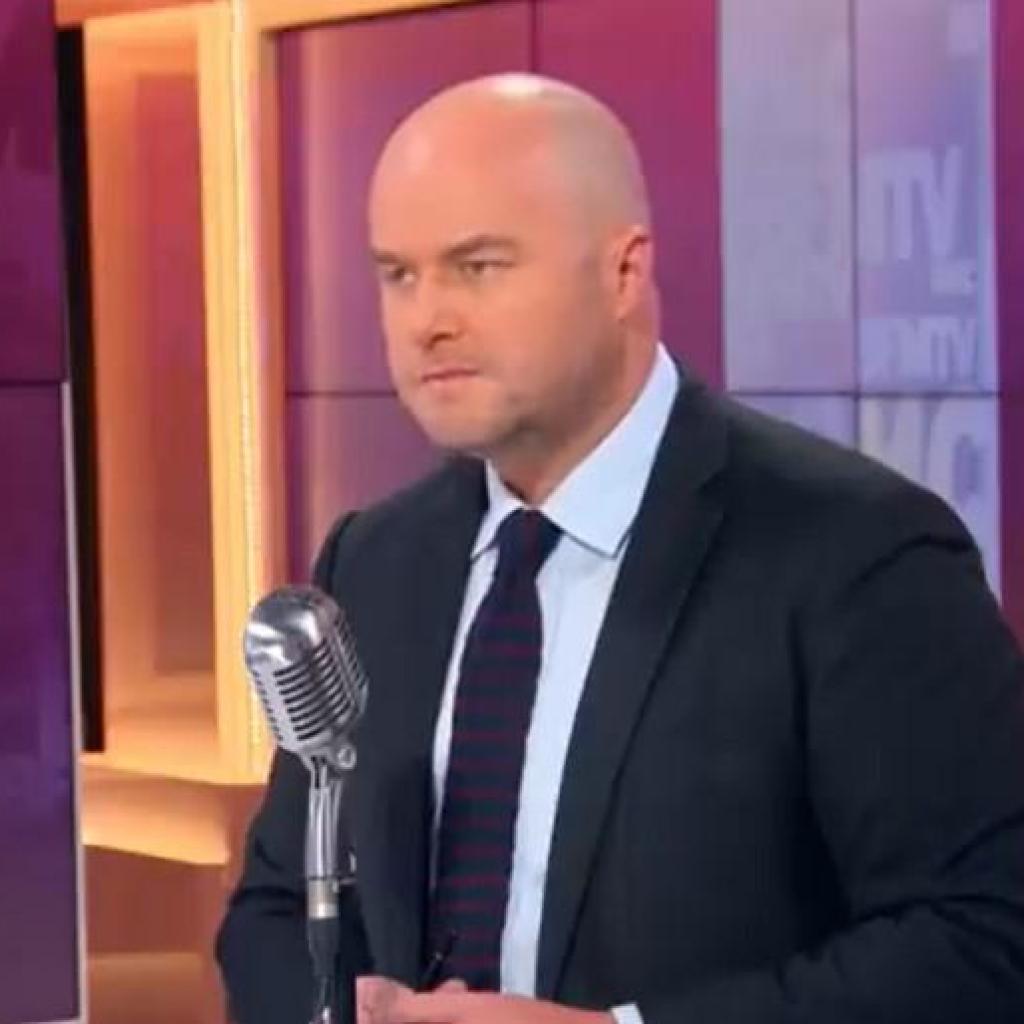 Neuf mois après son arrivée, Philippe Corbé quitte France Inter mais reste dans le service public Neuf mois après son arrivée, Philippe Corbé quitte France Inter mais reste dans le service public