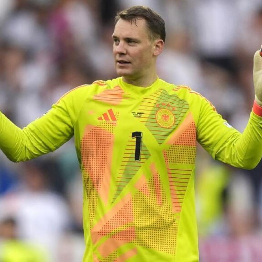 Mondial 2026: l’Allemagne convoque Manuel Neuer qui sort de sa retraite internationale Mondial 2026: l’Allemagne convoque Manuel Neuer qui sort de sa retraite internationale