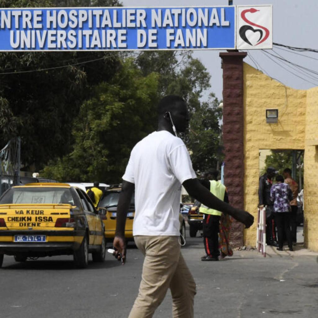 Sénégal: Bassirou Diomaye Faye limoge le patron de la Direction de la Santé, proche d’Ousmane Sonko Sénégal: Bassirou Diomaye Faye limoge le patron de la Direction de la Santé, proche d’Ousmane Sonko