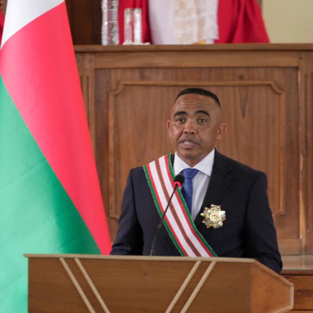 Madagascar: le colonel Randrianirina en Afrique du Sud pour rassurer sur la transition politique Madagascar: le colonel Randrianirina en Afrique du Sud pour rassurer sur la transition politique