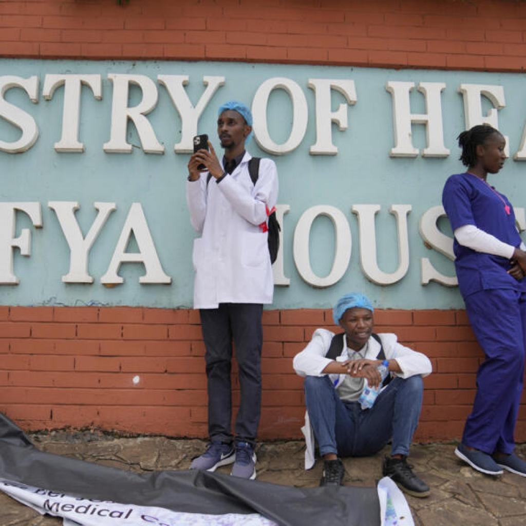 Kenya: des médecins congolais «victimes» des restrictions de licences visant les praticiens étrangers Kenya: des médecins congolais «victimes» des restrictions de licences visant les praticiens étrangers