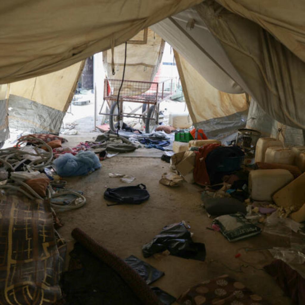 Syrie: les autorités confirment des évasions massives de proches de jihadistes du camp d’al-Hol Syrie: les autorités confirment des évasions massives de proches de jihadistes du camp d’al-Hol