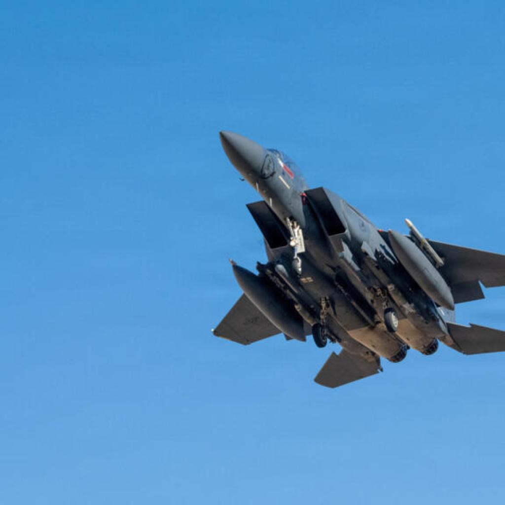 EN DIRECT – Guerre au Moyen-Orient: les États-Unis annoncent avoir secouru le pilote dont l’avion a été abattu en Iran EN DIRECT – Guerre au Moyen-Orient: les États-Unis annoncent avoir secouru le pilote dont l’avion a été abattu en Iran