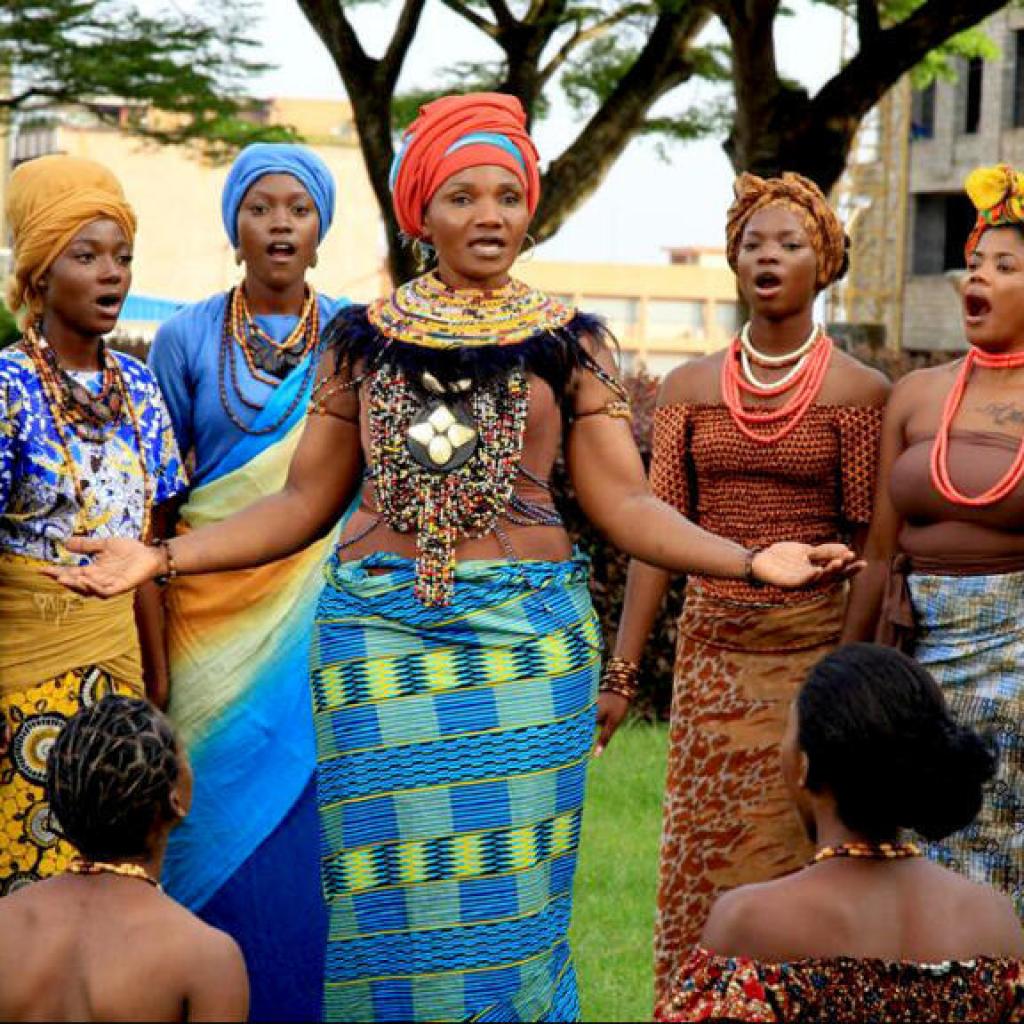 Kareyce Fotso: «Le gwa est devenu un rituel et la violence a reculé» Kareyce Fotso: «Le gwa est devenu un rituel et la violence a reculé»