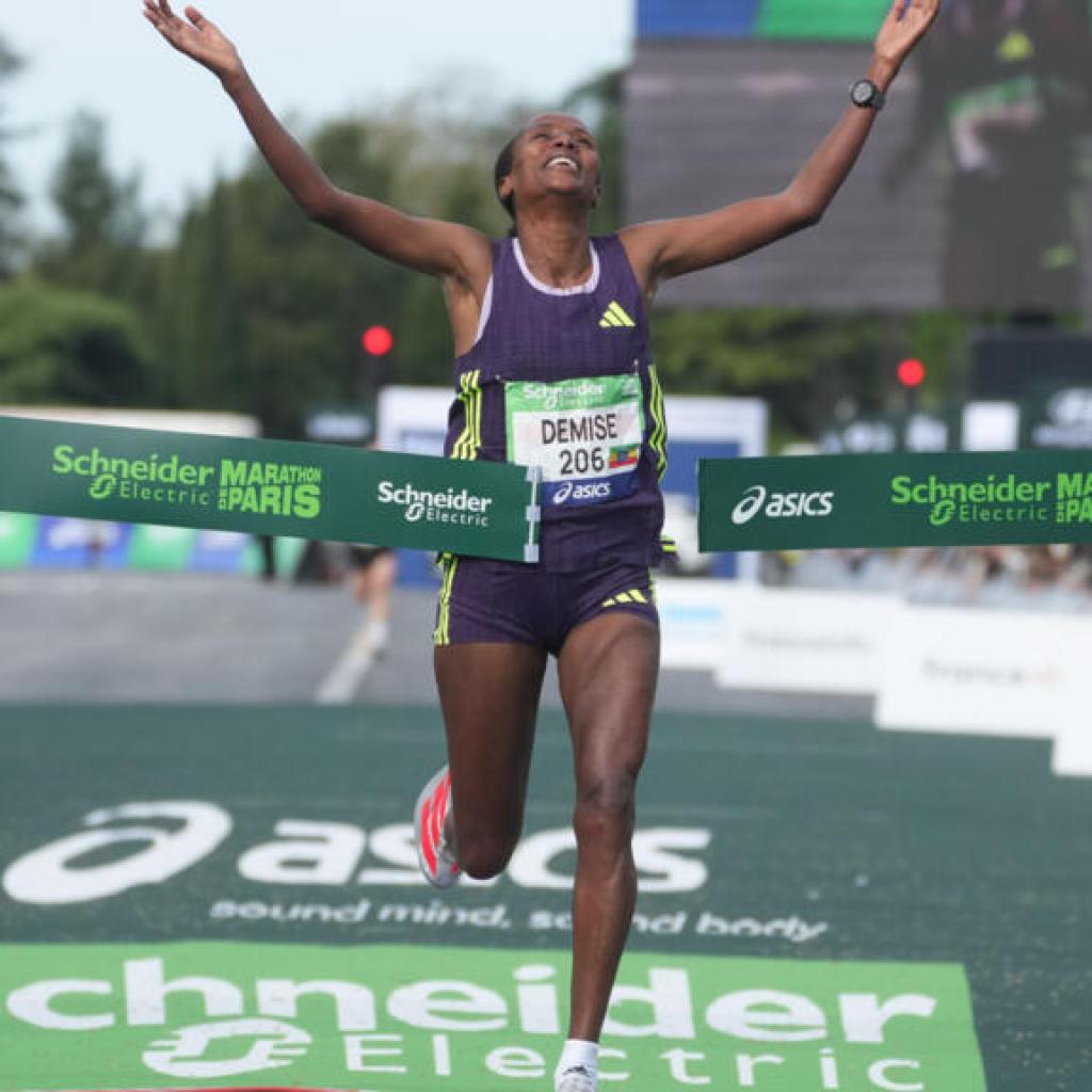 Marathon de Paris: l’Éthiopienne Shure Demise s’empare du record, l’Italien Yemaneberhan Crippa l’emporte chez les hommes Marathon de Paris: l’Éthiopienne Shure Demise s’empare du record, l’Italien Yemaneberhan Crippa l’emporte chez les hommes