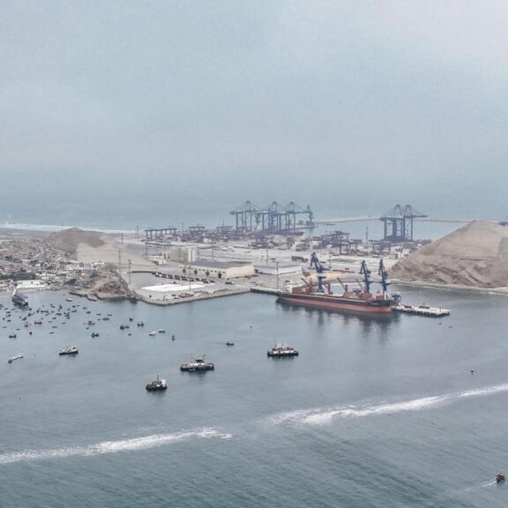 Pérou: le méga-port chinois de Chancay au cœur d’un bras de fer géopolitique entre Pékin et Washington Pérou: le méga-port chinois de Chancay au cœur d’un bras de fer géopolitique entre Pékin et Washington