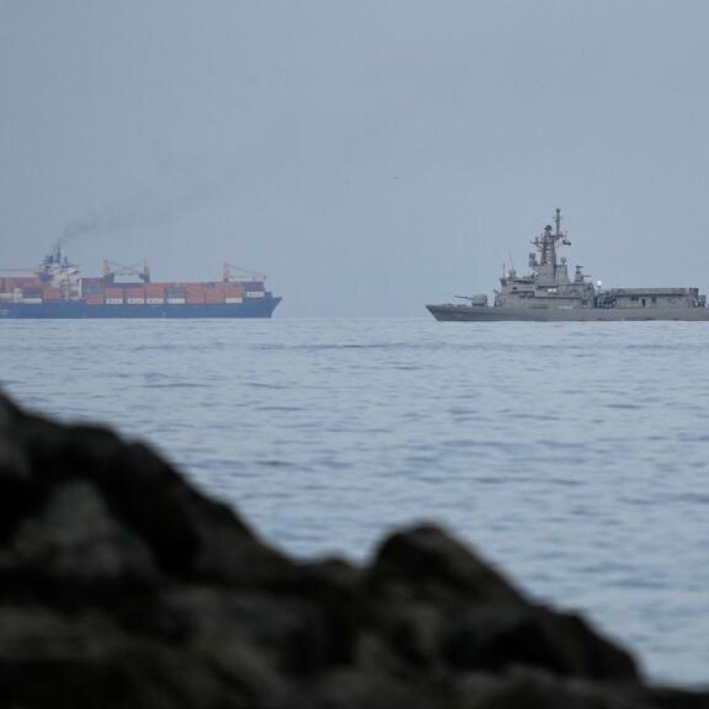 Escorter des pétroliers dans le détroit d’Ormuz: une opération «possible» mais «risquée» Escorter des pétroliers dans le détroit d’Ormuz: une opération «possible» mais «risquée»