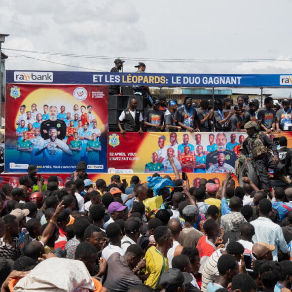 RDC: nouvelle polémique sur la promotion du troisième mandat présidentiel lors du retour des Léopards RDC: nouvelle polémique sur la promotion du troisième mandat présidentiel lors du retour des Léopards