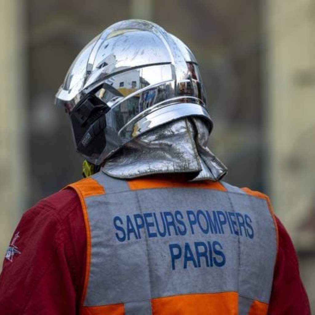 Paris : Un appartement s’effondre sur un autre faisant un blessé grave Paris : Un appartement s’effondre sur un autre faisant un blessé grave