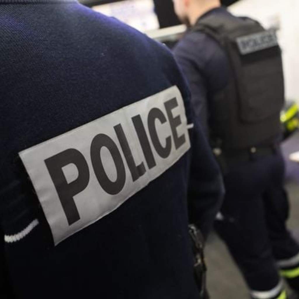 Isère : Le corps d’un quadragénaire découvert, un meurtre suspecté Isère : Le corps d’un quadragénaire découvert, un meurtre suspecté