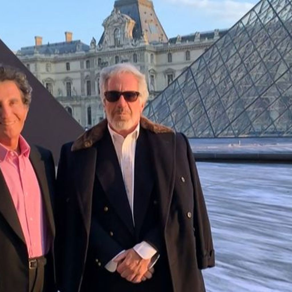 Affaire Epstein : Le PNF ouvre une enquête pour blanchiment de fraude fiscale contre Caroline et Jack Lang Affaire Epstein : Le PNF ouvre une enquête pour blanchiment de fraude fiscale contre Caroline et Jack Lang