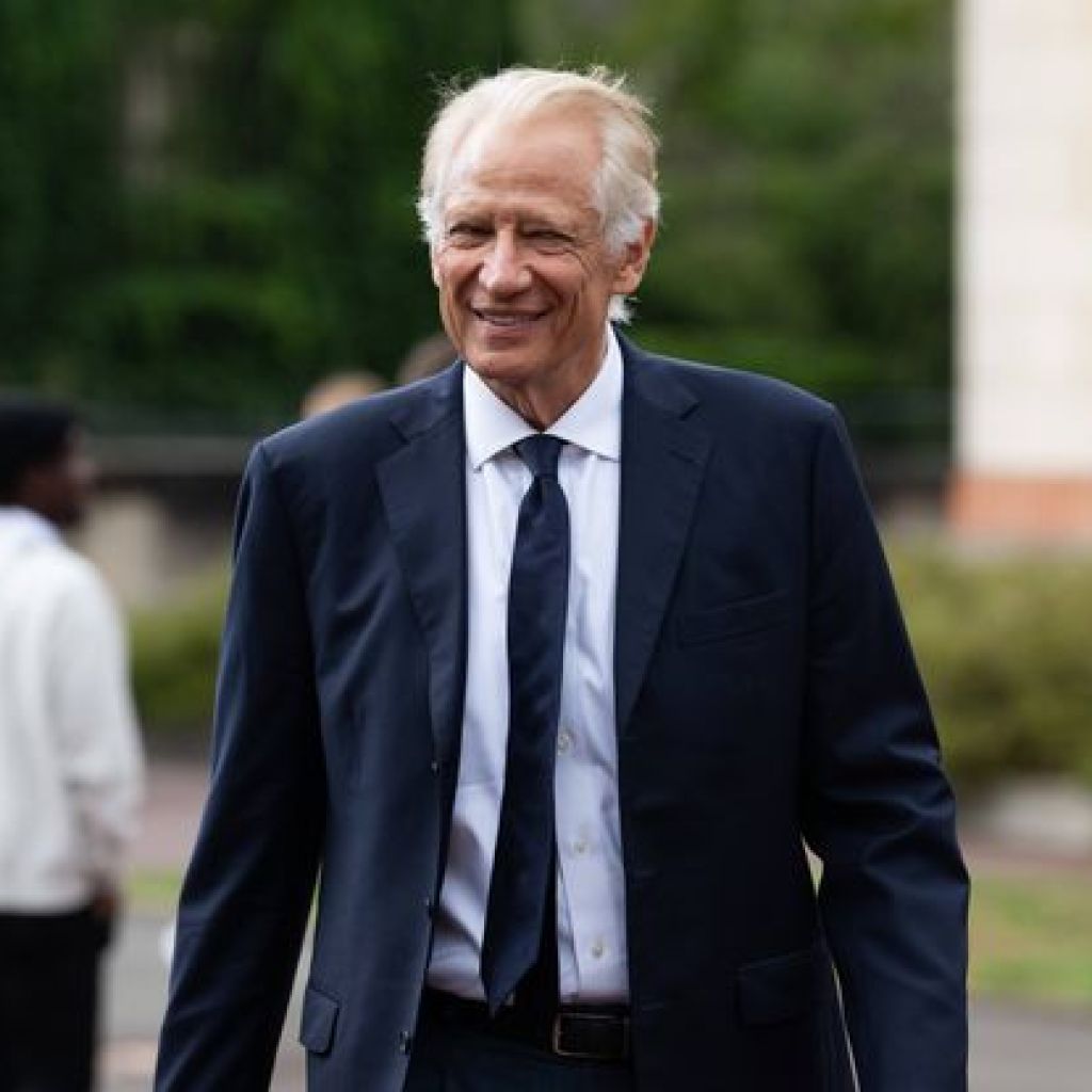 Présidentielle 2027 : Dans la course à l’Elysée, Dominique de Villepin fait la leçon à Gabriel Attal Présidentielle 2027 : Dans la course à l’Elysée, Dominique de Villepin fait la leçon à Gabriel Attal